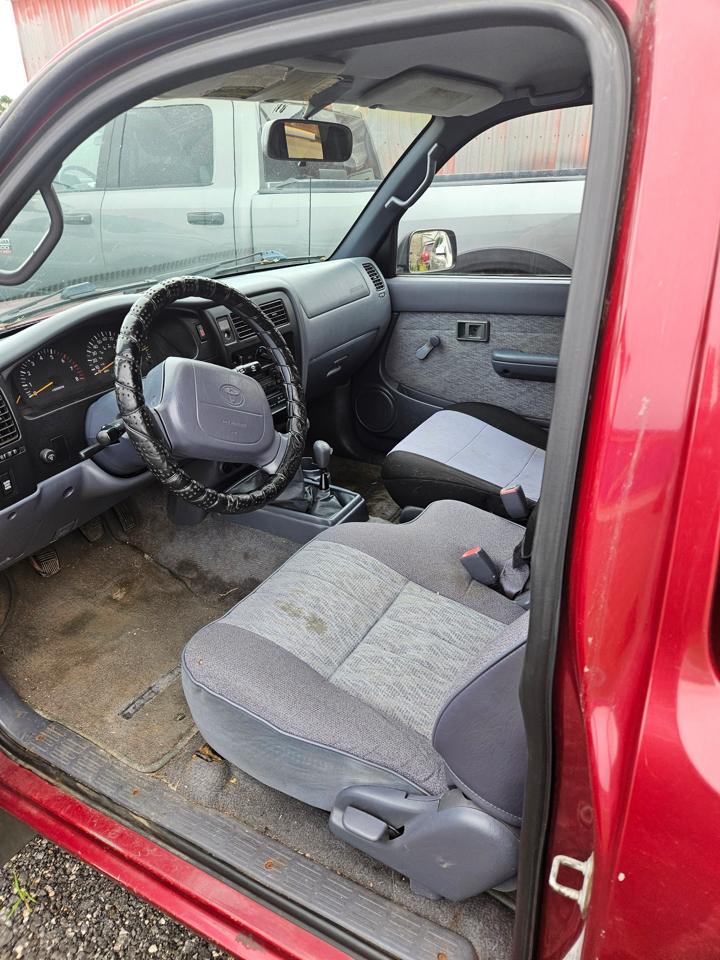 Toyota Tacoma Xtracab 4WD 1998