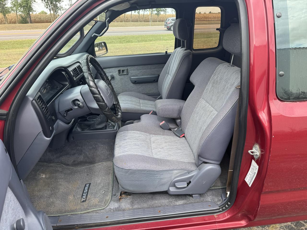 Toyota Tacoma Xtracab 4WD 1998