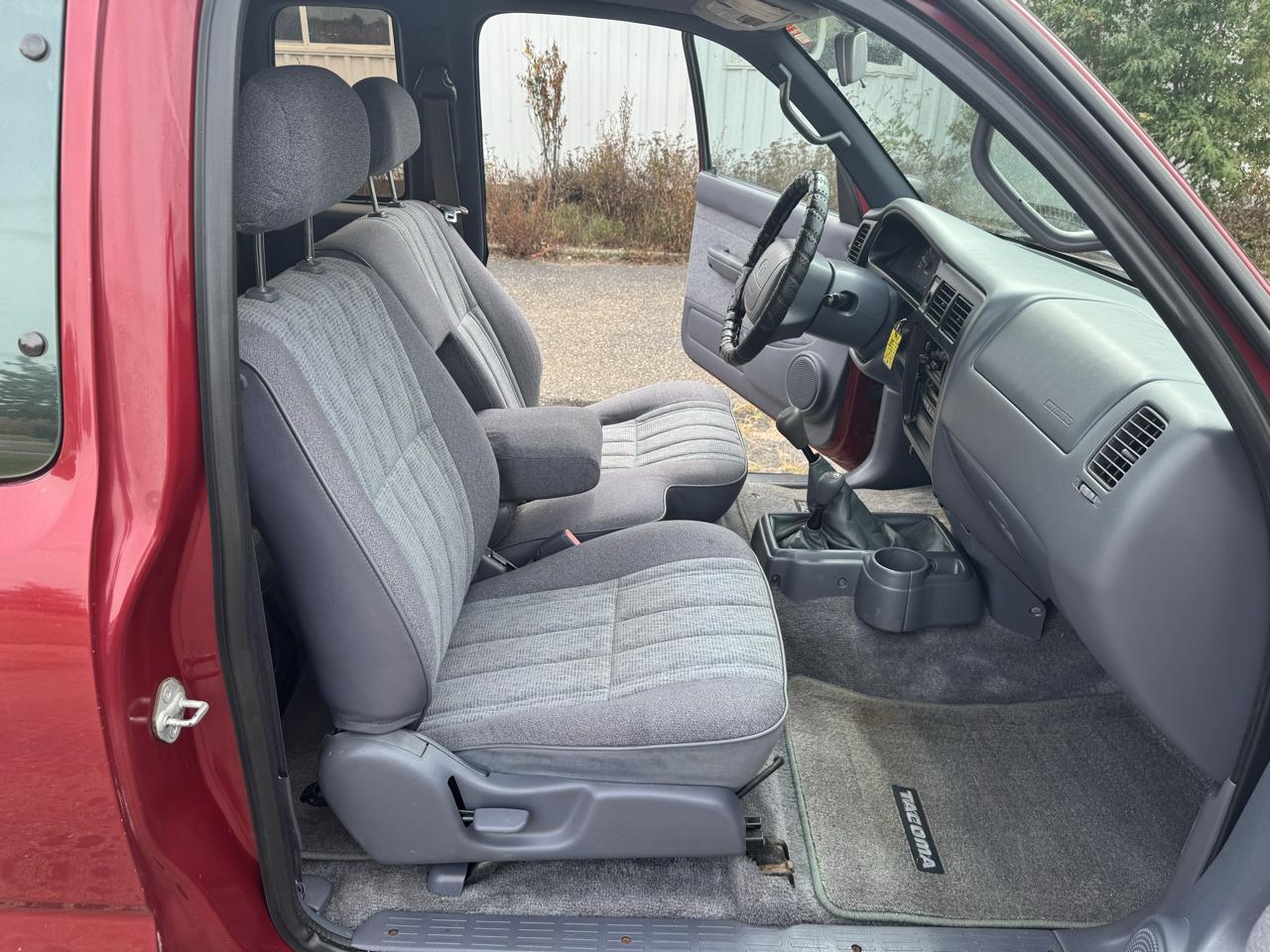 Toyota Tacoma Xtracab 4WD 1998