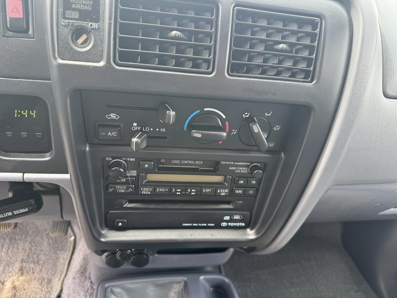 Toyota Tacoma Xtracab 4WD 1998