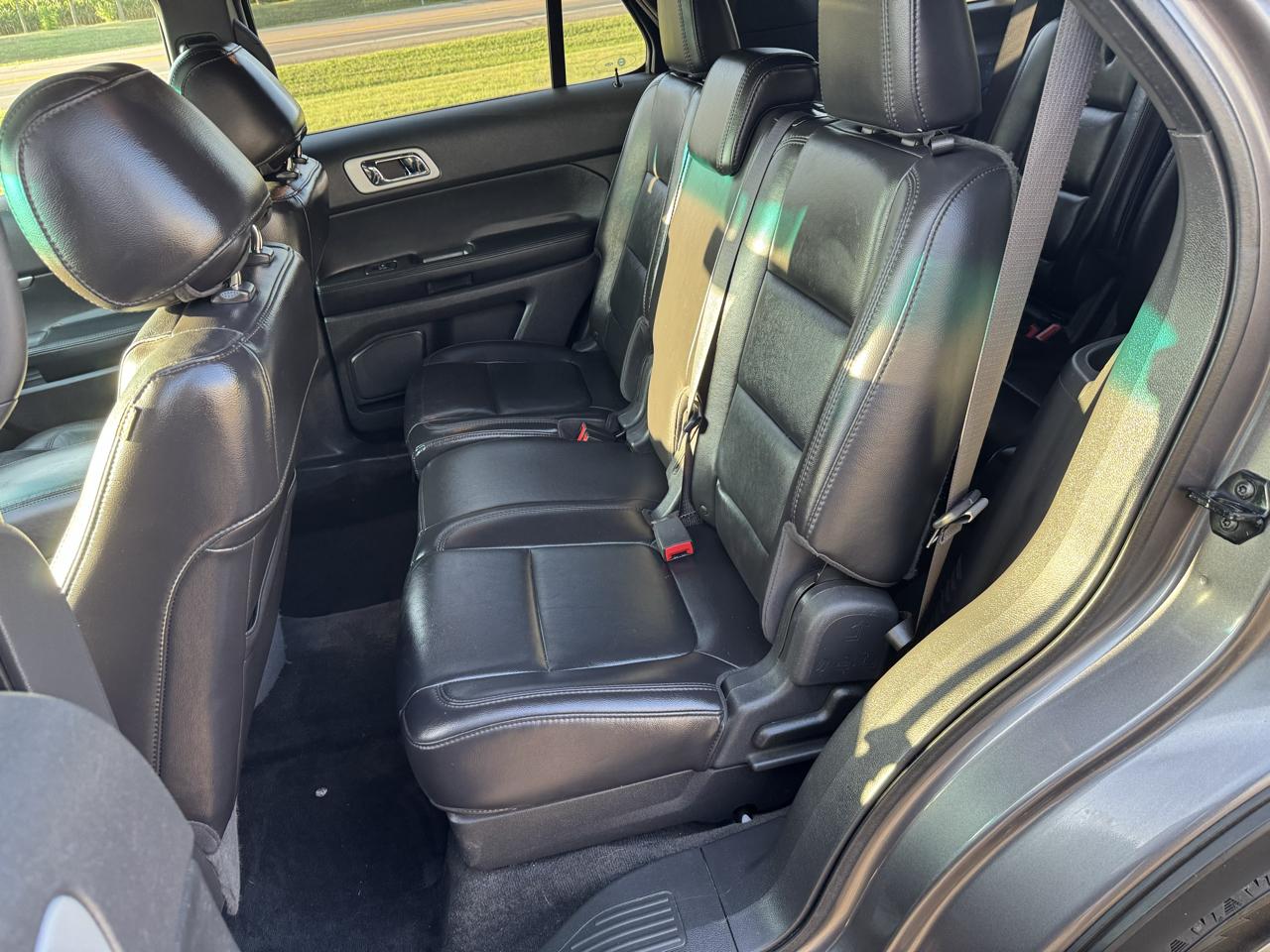 Ford Explorer XLT 4WD 2013