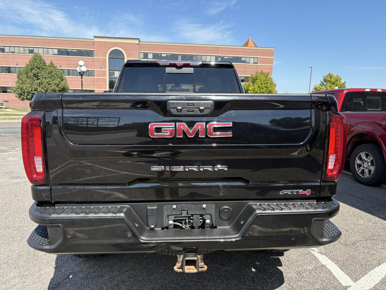 GMC Sierra 3500HD AT4 Crew Cab 4WD 2022