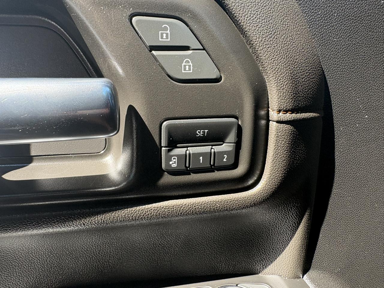 GMC Sierra 3500HD AT4 Crew Cab 4WD 2022