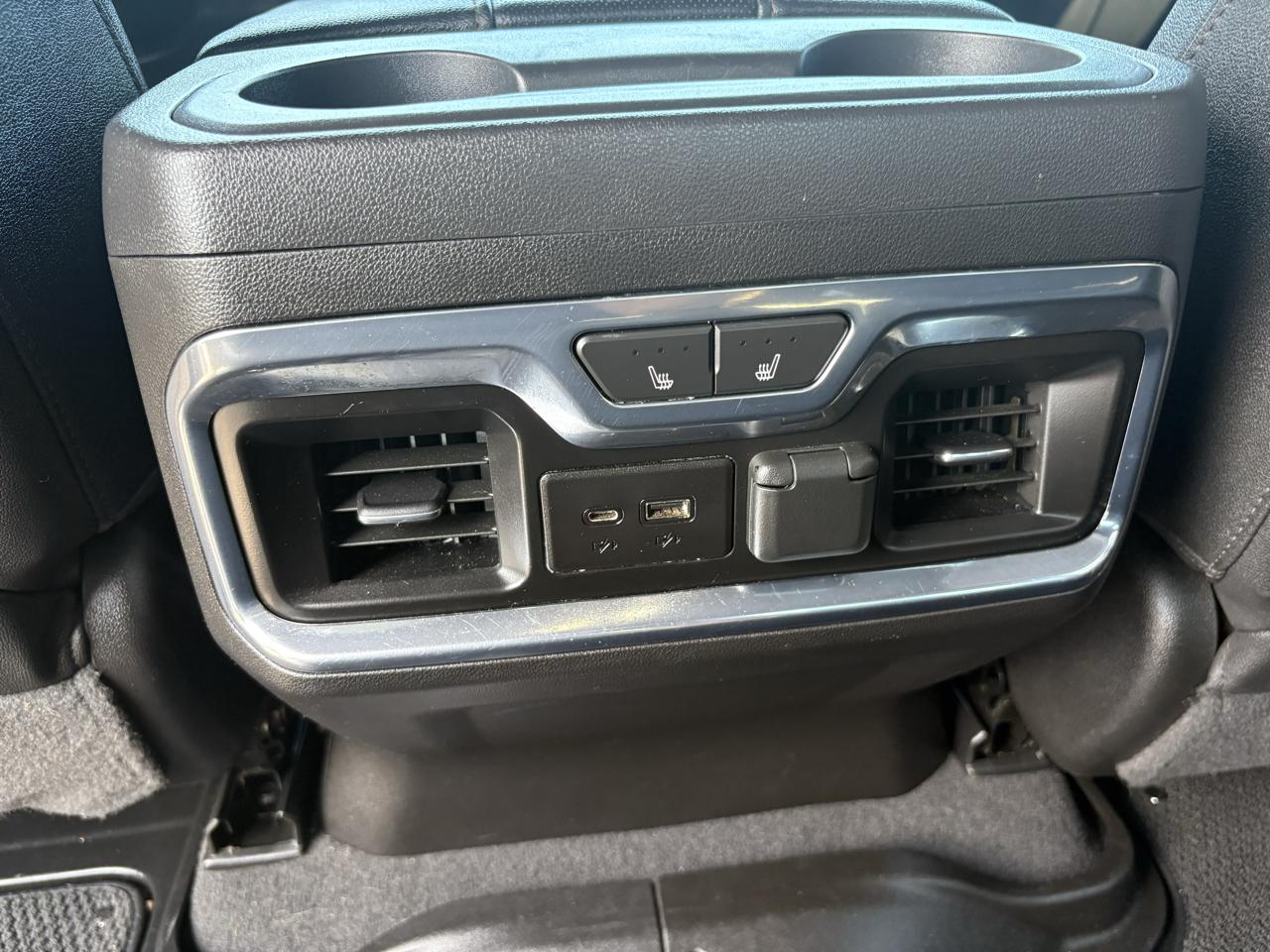 GMC Sierra 3500HD AT4 Crew Cab 4WD 2022
