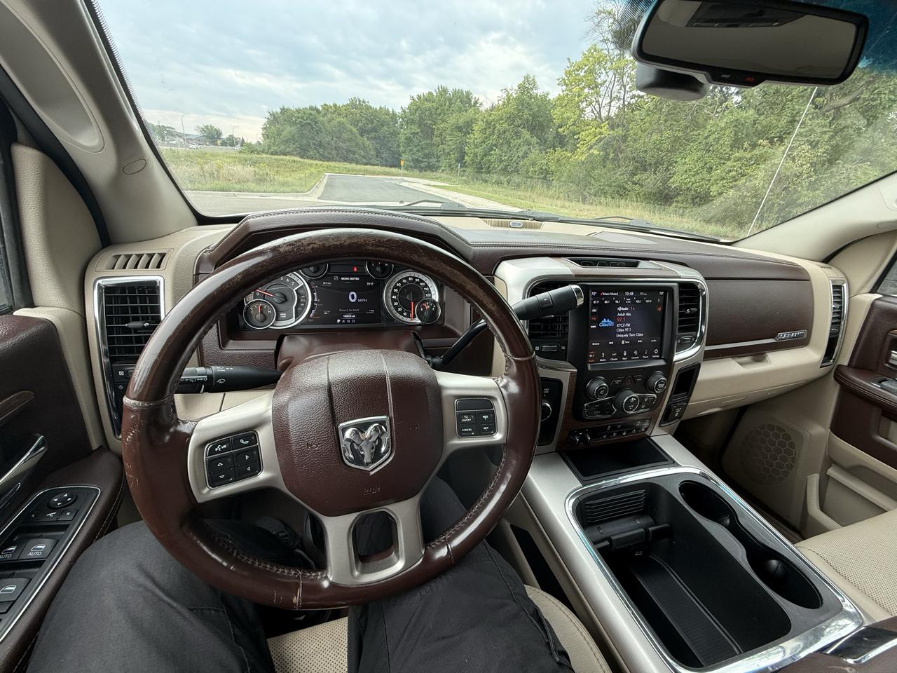 RAM 2500 Laramie Crew Cab SWB 4WD 2018