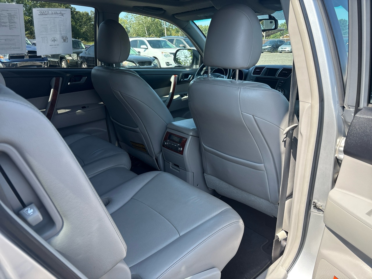 Toyota Highlander 4WD 4dr V6 Limited (Natl) 2012 Toyota Highlander 4WD 4dr V6 Limited (Natl) 2012