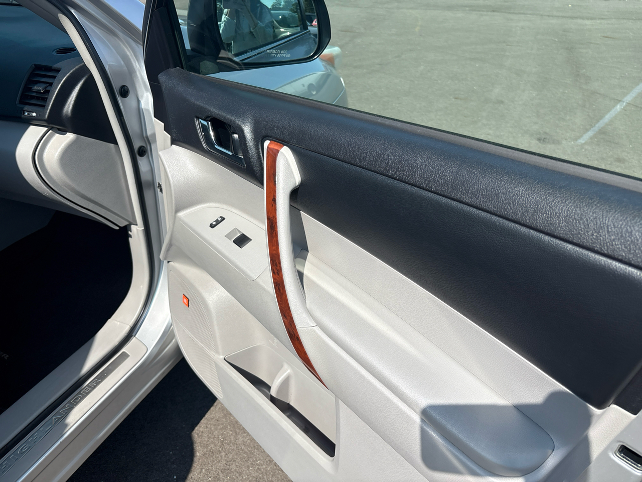 Toyota Highlander 4WD 4dr V6 Limited (Natl) 2012 Toyota Highlander 4WD 4dr V6 Limited (Natl) 2012