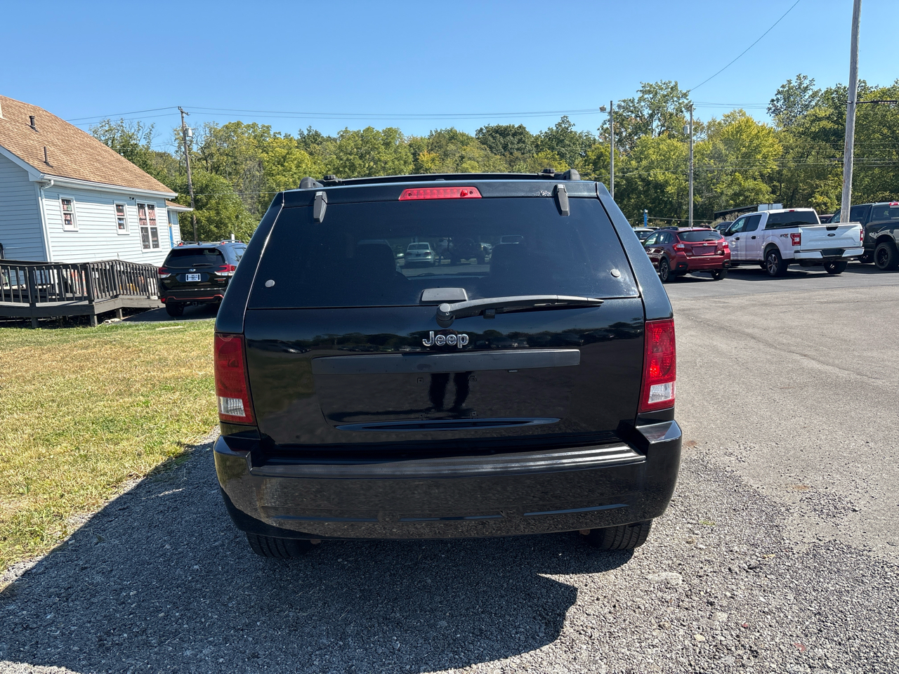 Jeep Grand Cherokee 4WD 4dr Laredo 2009 Jeep Grand Cherokee 4WD 4dr Laredo 2009