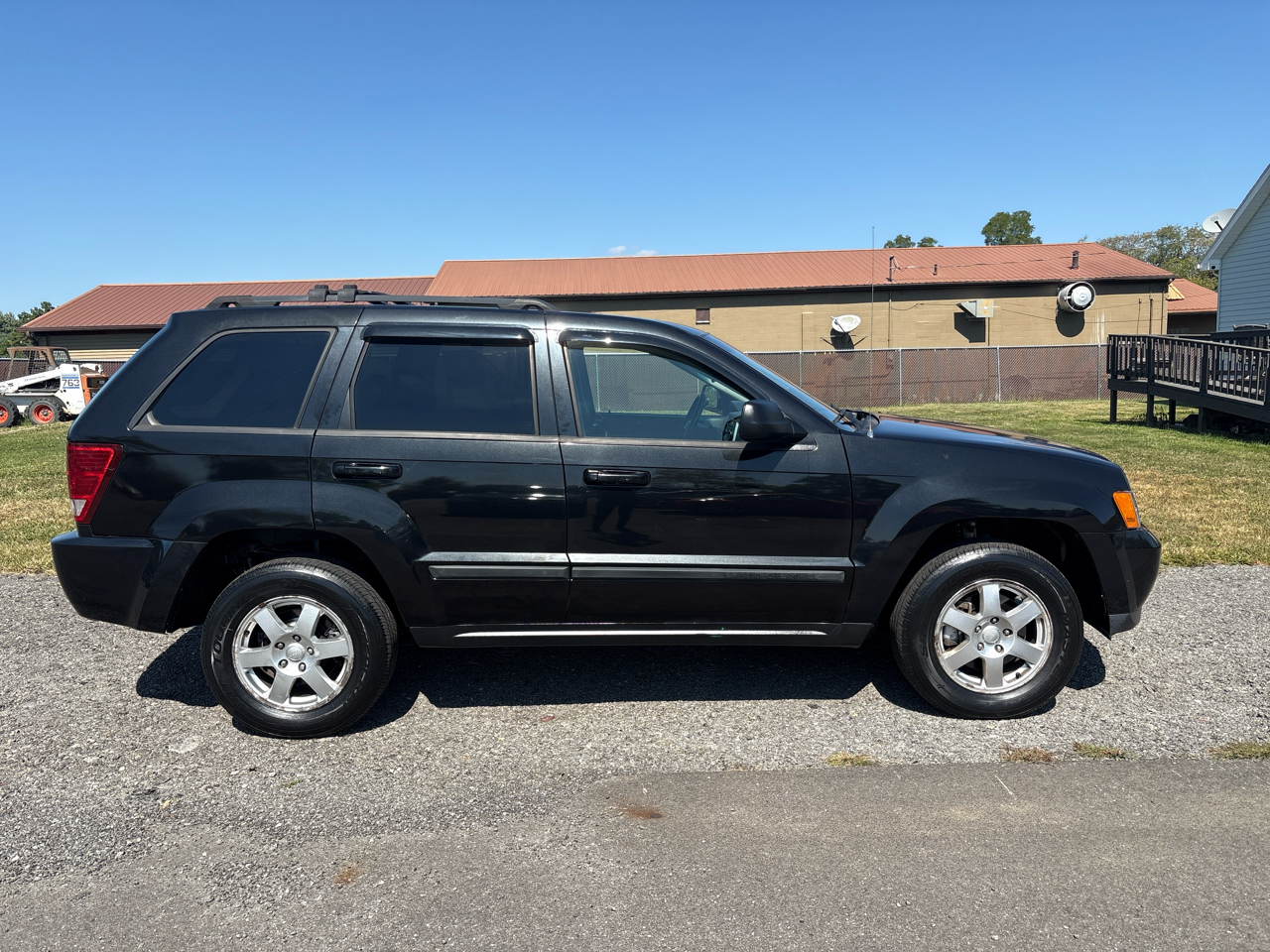 Jeep Grand Cherokee 4WD 4dr Laredo 2009 Jeep Grand Cherokee 4WD 4dr Laredo 2009