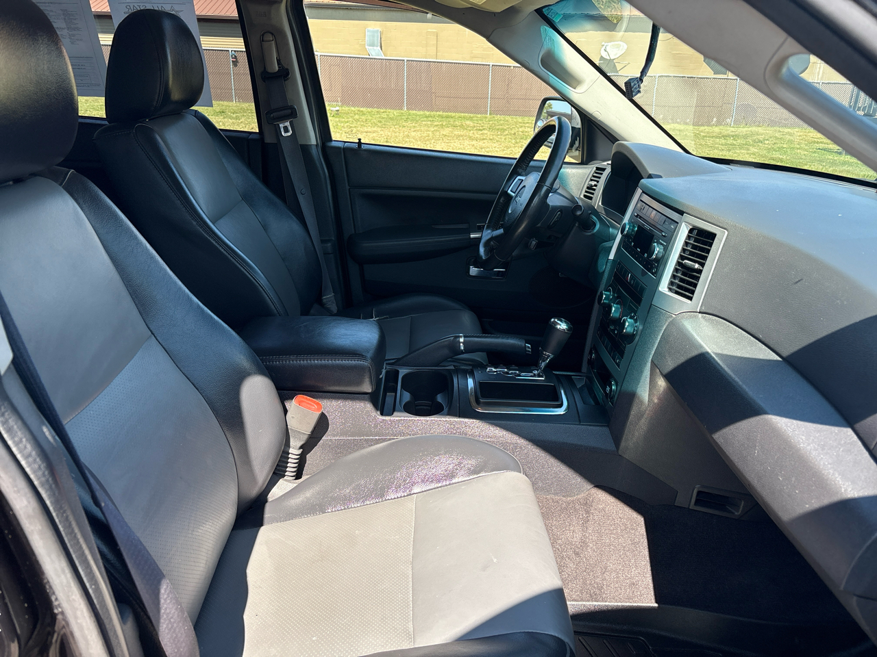 Jeep Grand Cherokee 4WD 4dr Laredo 2009 Jeep Grand Cherokee 4WD 4dr Laredo 2009