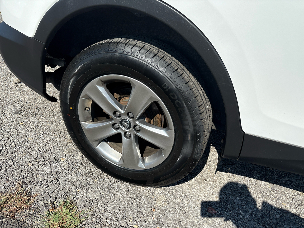 Toyota RAV4 AWD 4dr XLE (Natl) 2015 Toyota RAV4 AWD 4dr XLE (Natl) 2015