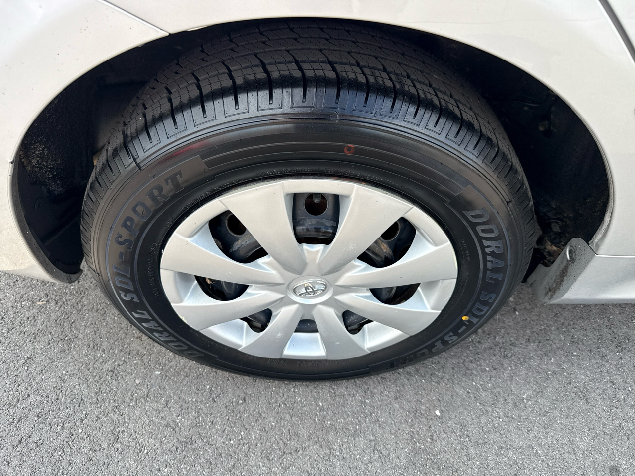 Toyota Corolla 4dr Sdn Man (Natl) 2010 Toyota Corolla 4dr Sdn Man (Natl) 2010