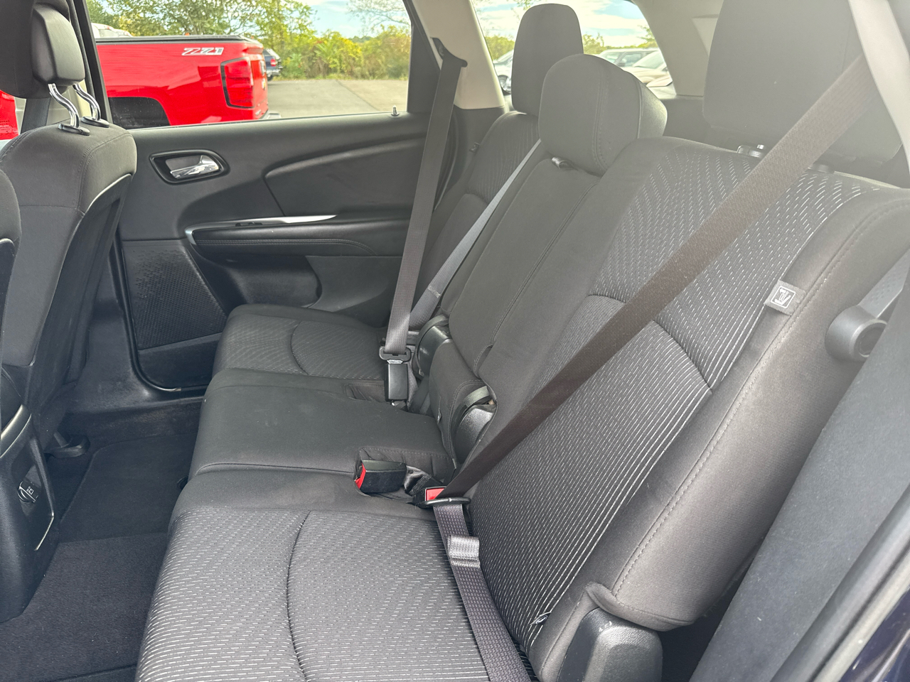 2017 Dodge Journey SXT photo 3