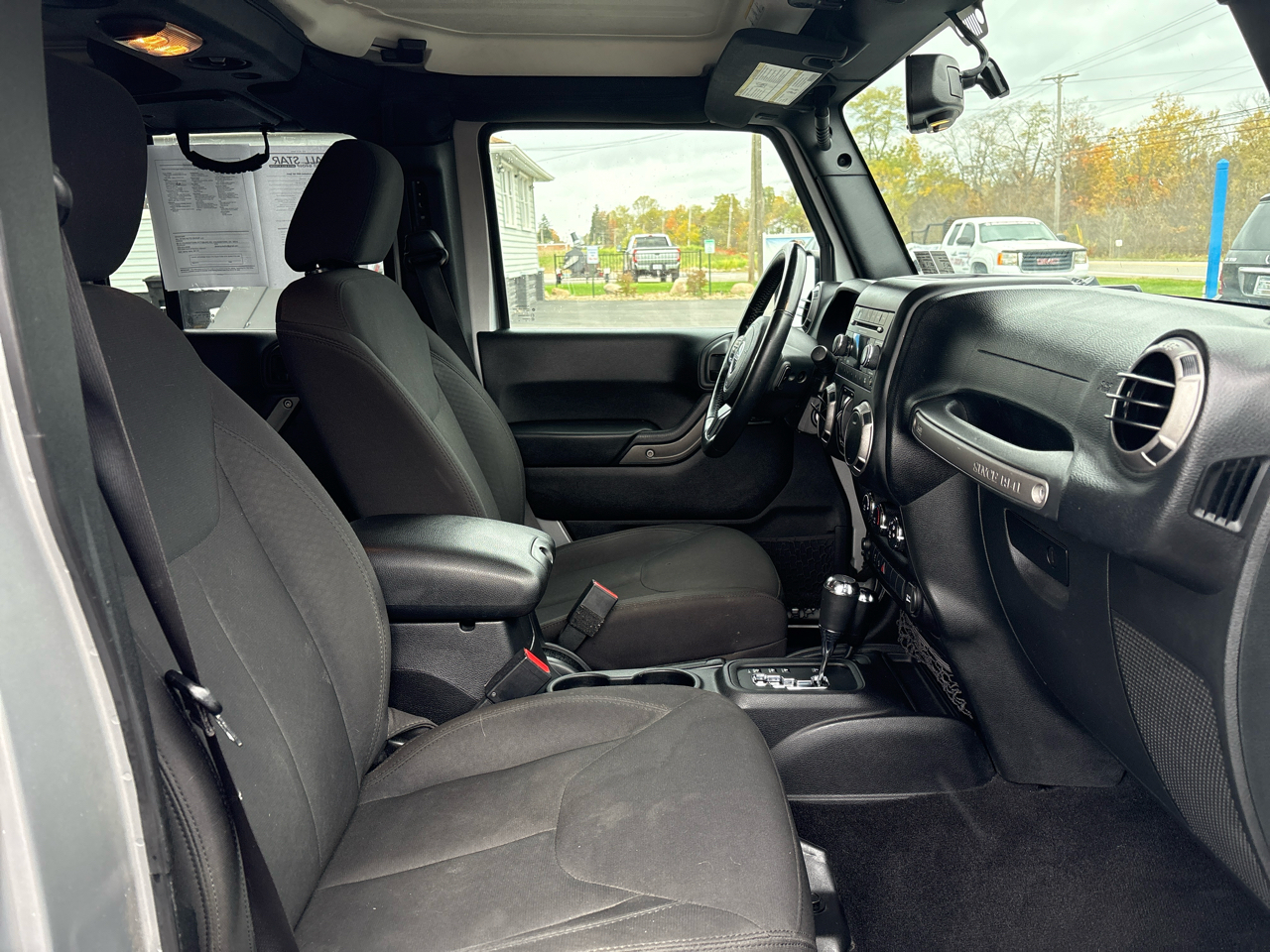 Jeep Wrangler Unlimited 4WD 4dr Sport 2016 Jeep Wrangler Unlimited 4WD 4dr Sport 2016