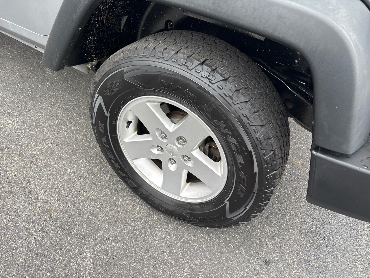 Jeep Wrangler Unlimited 4WD 4dr Sport 2016 Jeep Wrangler Unlimited 4WD 4dr Sport 2016