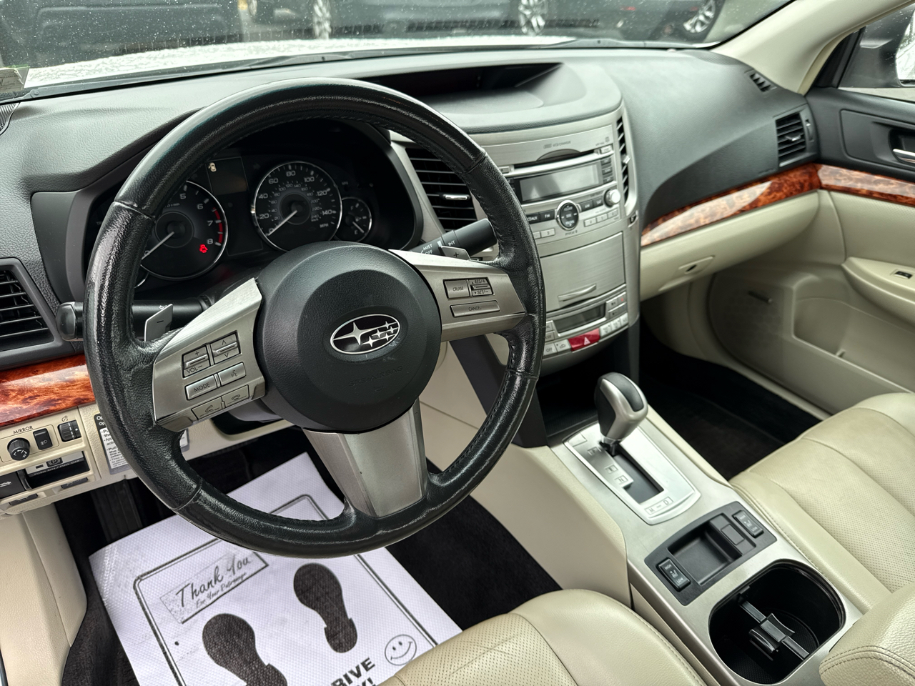 Subaru Legacy 4dr Sdn H4 Auto 2.5i Limited Moon 2010 Subaru Legacy 4dr Sdn H4 Auto 2.5i Limited Moon 2010