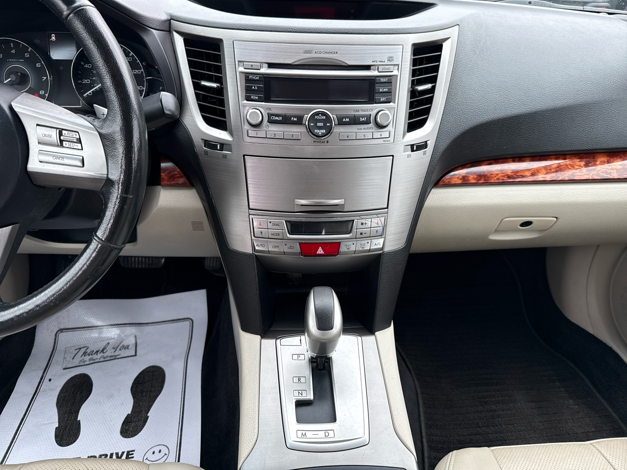 Subaru Legacy 4dr Sdn H4 Auto 2.5i Limited Moon 2010 Subaru Legacy 4dr Sdn H4 Auto 2.5i Limited Moon 2010