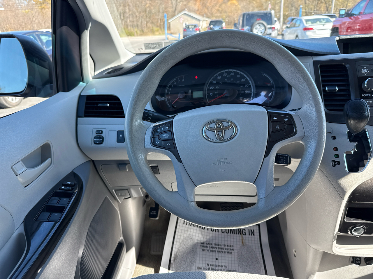 Toyota Sienna 5dr 7-Pass Van V6 LE AWD (Natl) 2014 Toyota Sienna 5dr 7-Pass Van V6 LE AWD (Natl) 2014