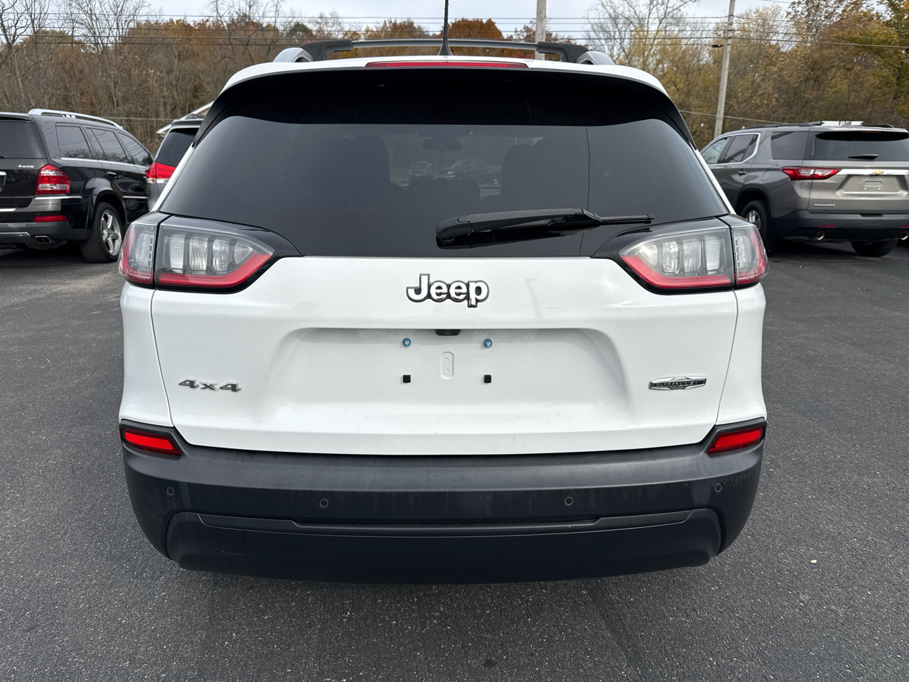 Jeep Cherokee Latitude Plus 4x4 2020 Jeep Cherokee Latitude Plus 4x4 2020