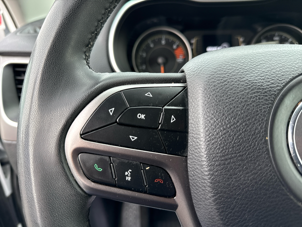 Jeep Cherokee Latitude Plus 4x4 2020 Jeep Cherokee Latitude Plus 4x4 2020