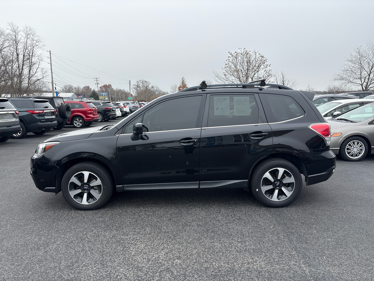 2017 Subaru Forester 2.5i Limited photo 3