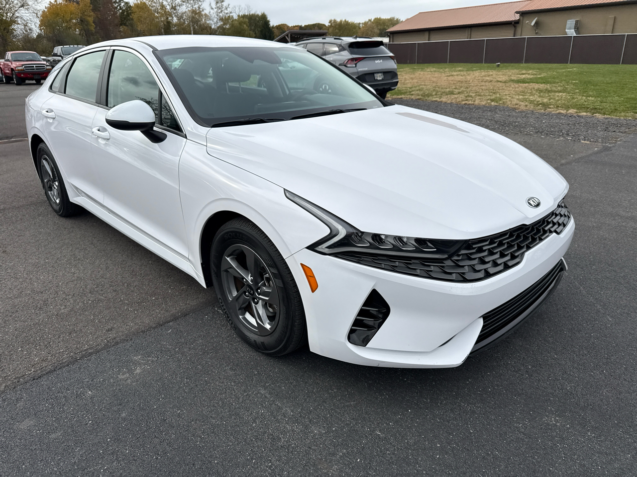 Kia K5 LXS Auto FWD 2021 Kia K5 LXS Auto FWD 2021