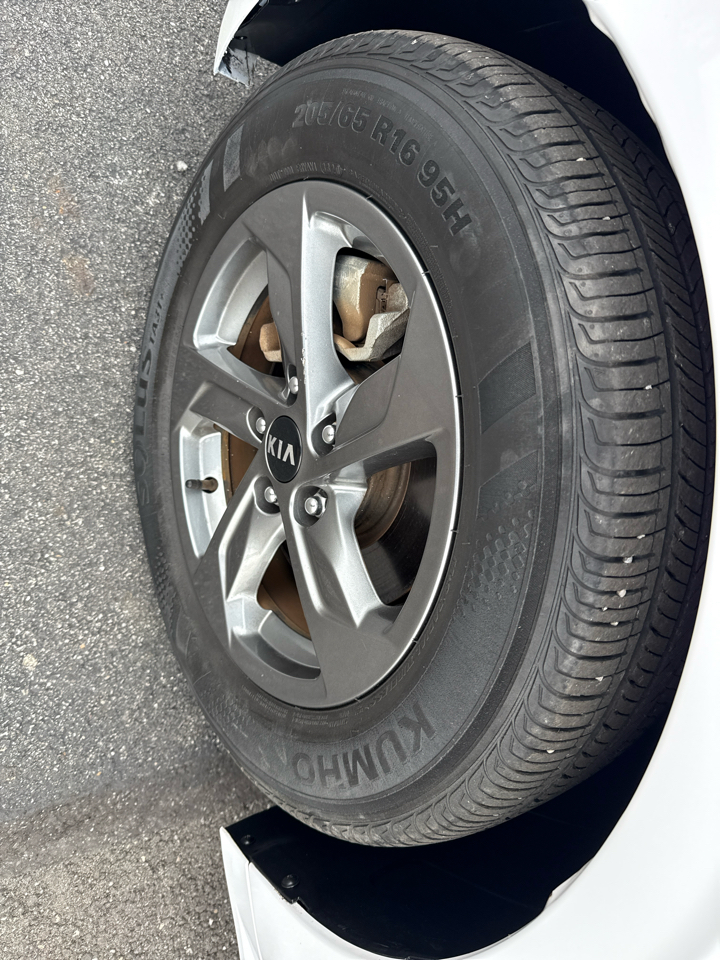 Kia K5 LXS Auto FWD 2021 Kia K5 LXS Auto FWD 2021