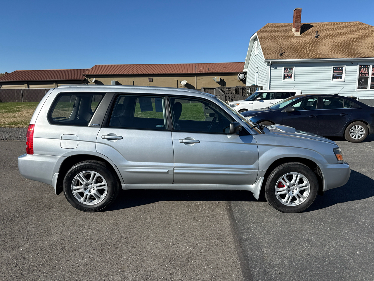 2004 Subaru Forester XT photo 2