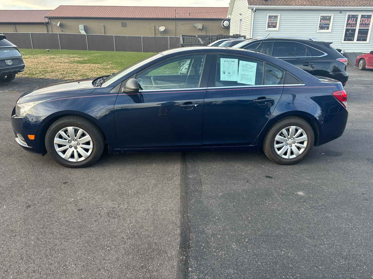 Chevrolet Cruze 4dr Sdn LS 2011