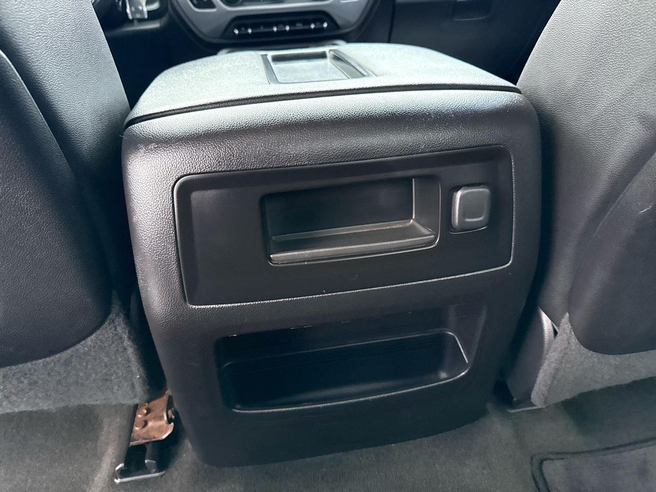 GMC Sierra 1500 4WD Crew Cab 143.5" SLT 2014