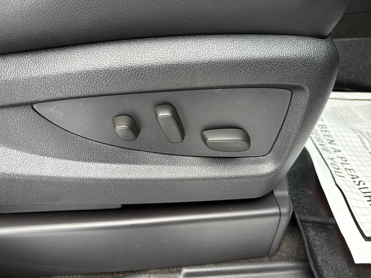 GMC Sierra 1500 4WD Crew Cab 143.5" SLT 2014