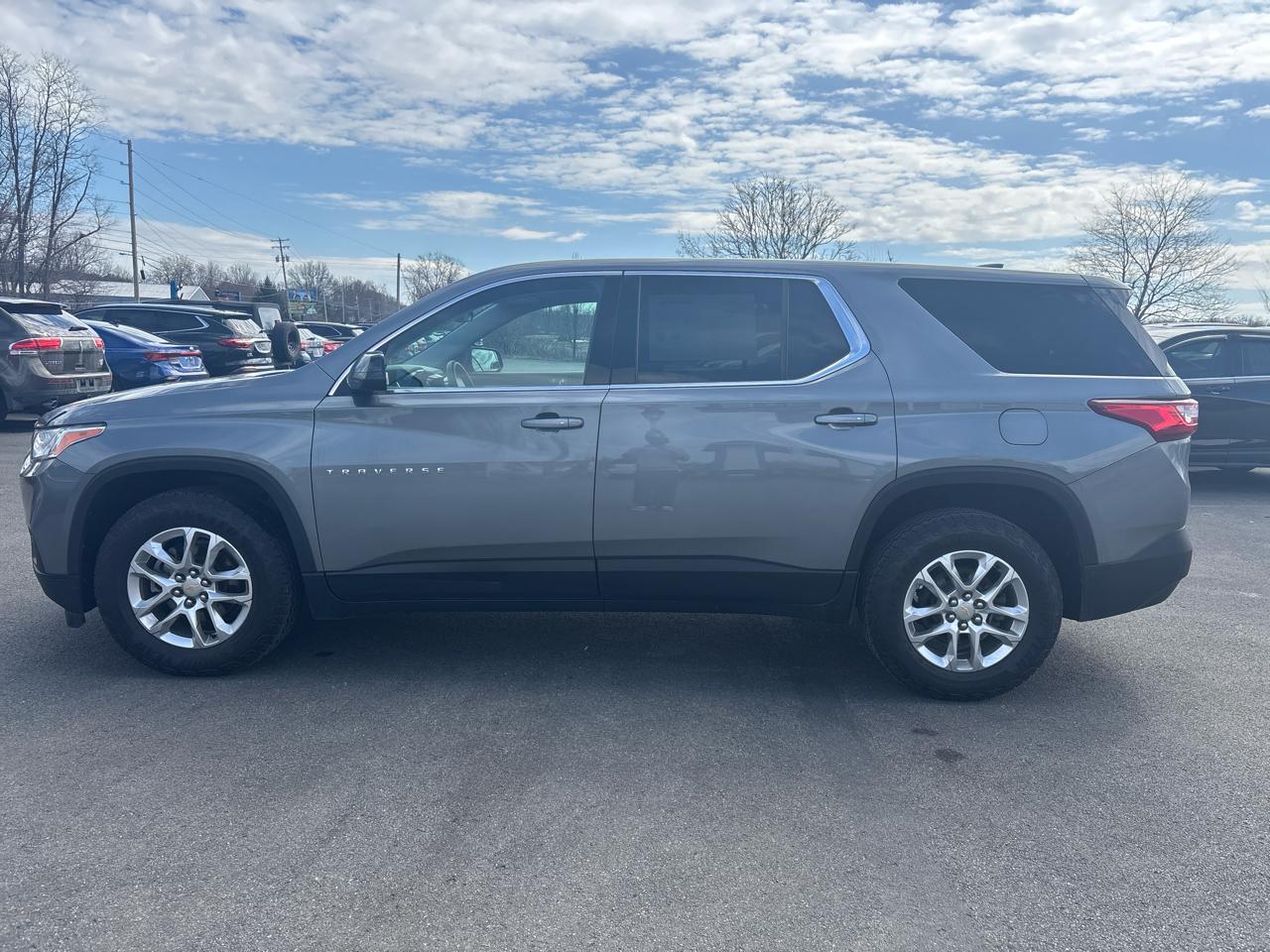 Chevrolet Traverse AWD 4dr LS w/1LS 2019