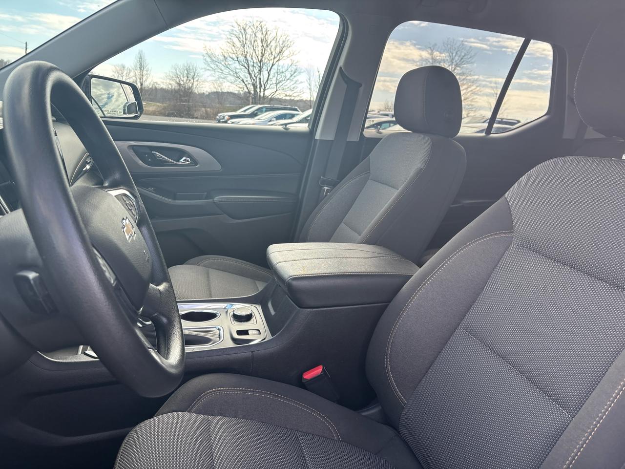 Chevrolet Traverse AWD 4dr LS w/1LS 2019