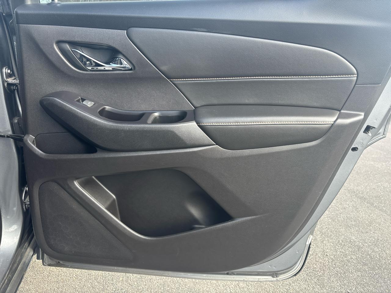 Chevrolet Traverse AWD 4dr LS w/1LS 2019