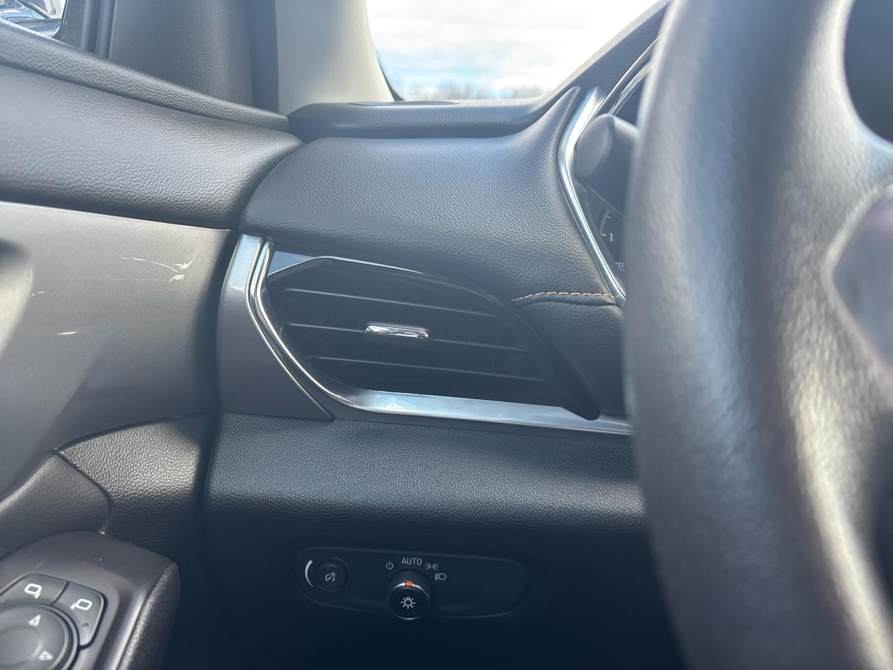 Chevrolet Traverse AWD 4dr LS w/1LS 2019