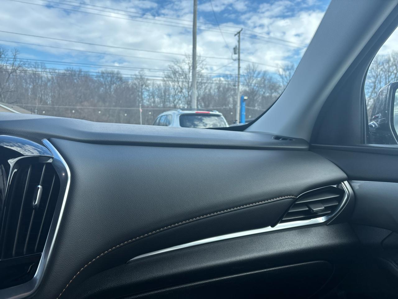 Chevrolet Traverse AWD 4dr LS w/1LS 2019