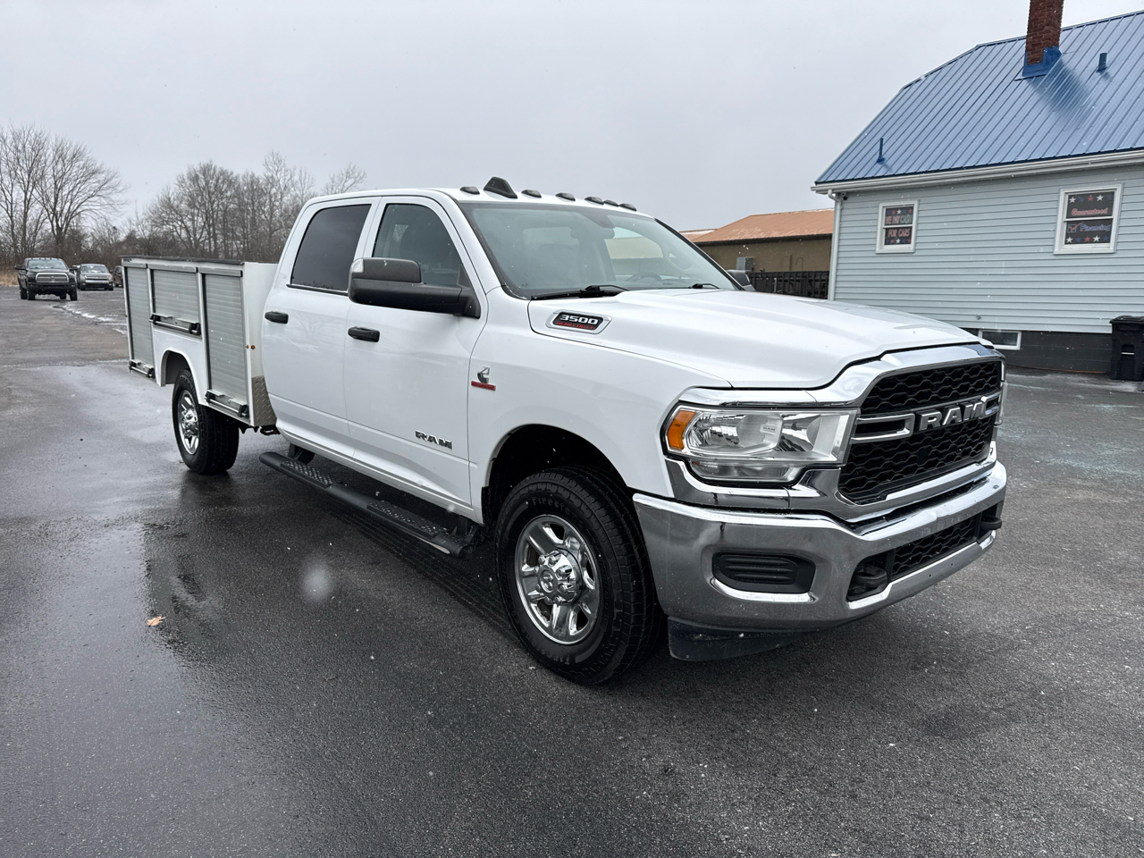 RAM 3500 Chassis Cab Tradesman 2WD Crew Cab 60" CA 172.4" WB 2019