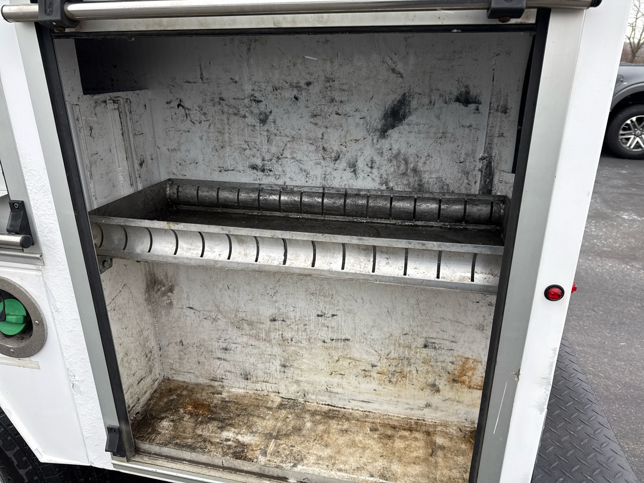 RAM 3500 Chassis Cab Tradesman 2WD Crew Cab 60" CA 172.4" WB 2019