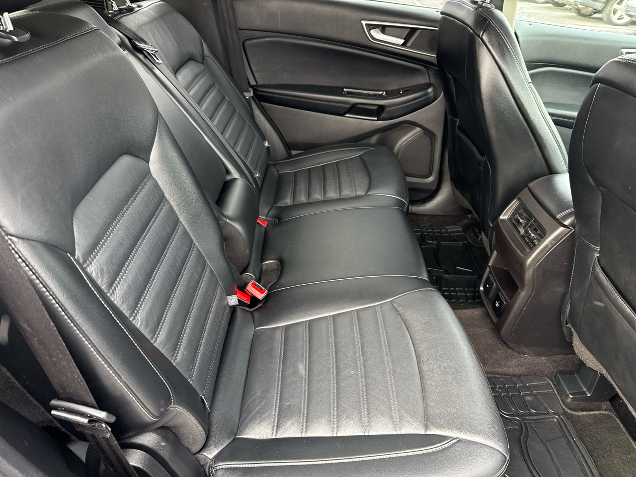 Ford Edge 4dr SEL FWD 2016