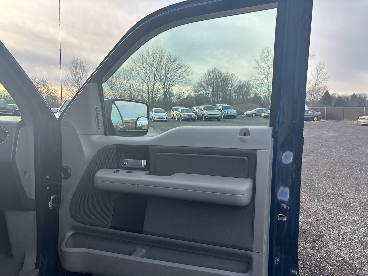 Ford F-150 4WD SuperCab 133" Lariat 2007