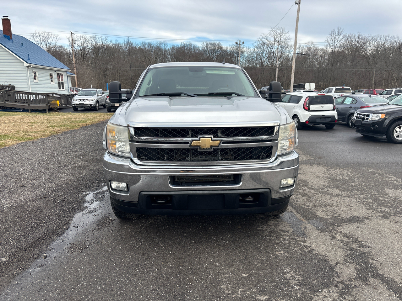 Chevrolet Silverado 2500HD 4WD Crew Cab 153.7" LT 2011