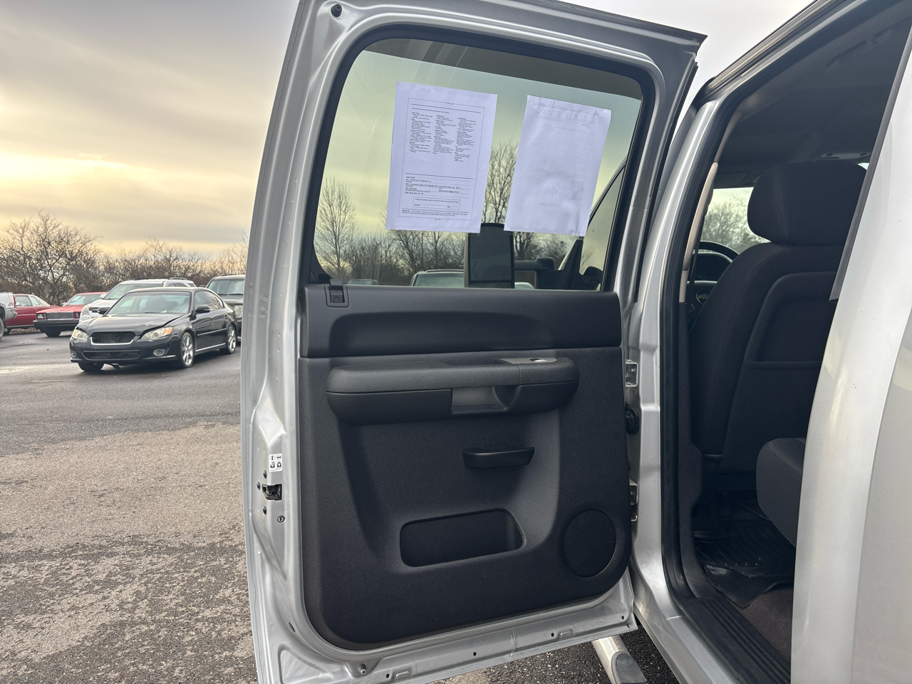 Chevrolet Silverado 2500HD 4WD Crew Cab 153.7" LT 2011