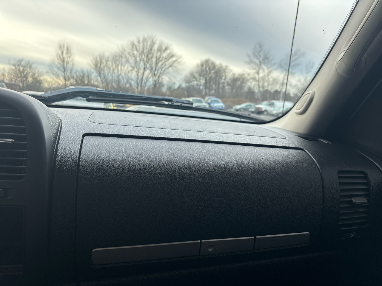 Chevrolet Silverado 2500HD 4WD Crew Cab 153.7" LT 2011