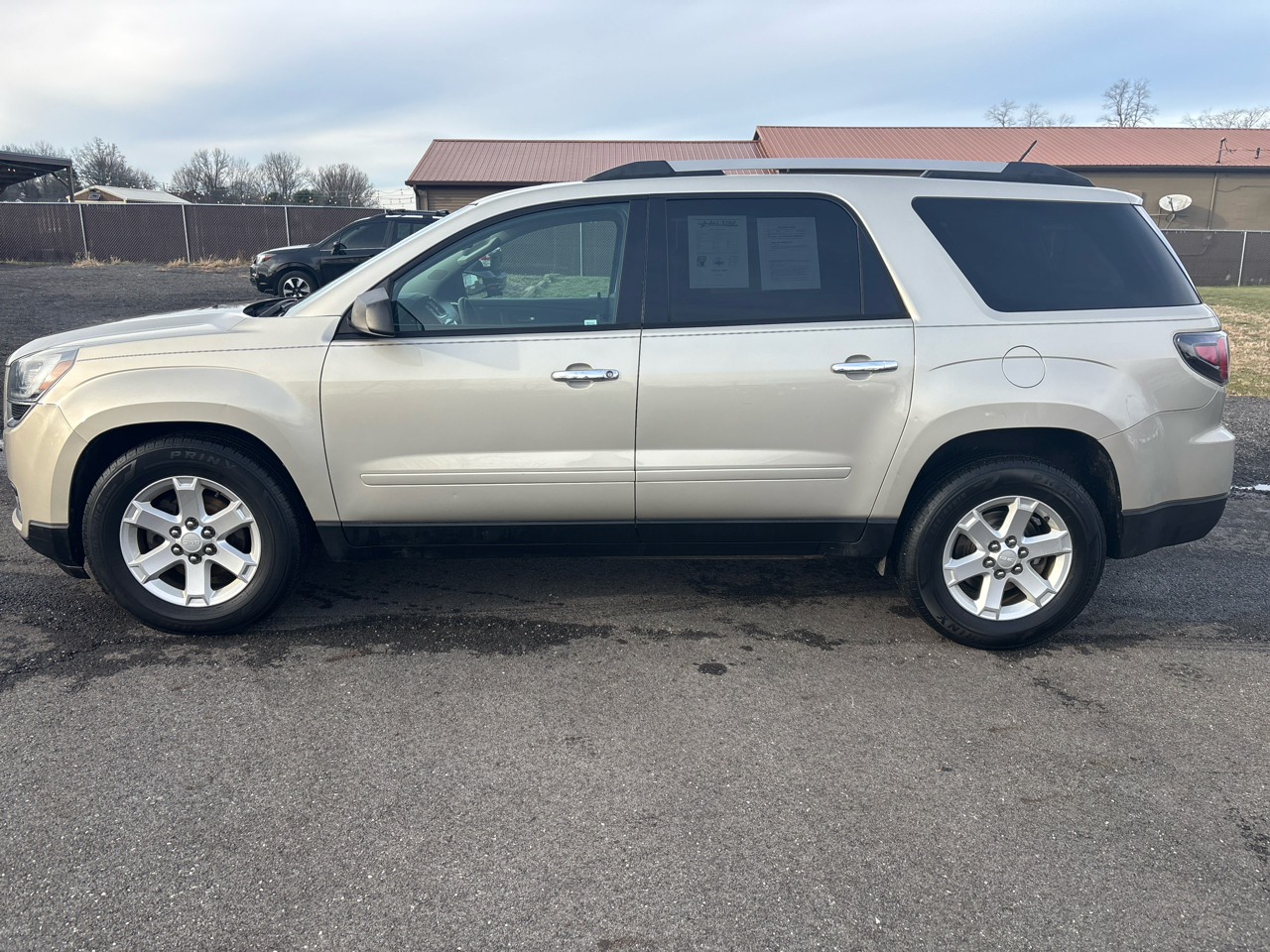 GMC Acadia FWD 4dr SLE1 2014
