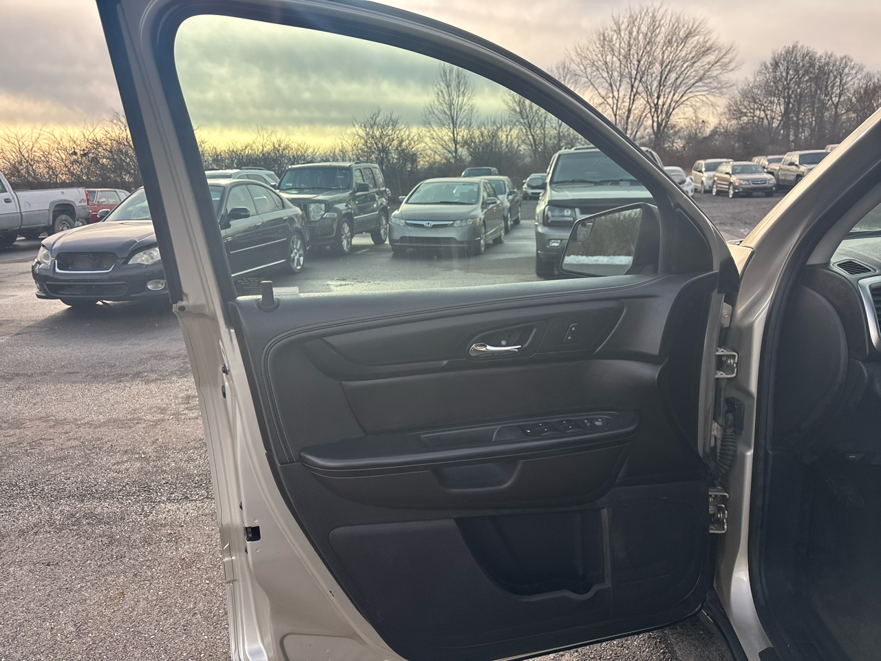 GMC Acadia FWD 4dr SLE1 2014