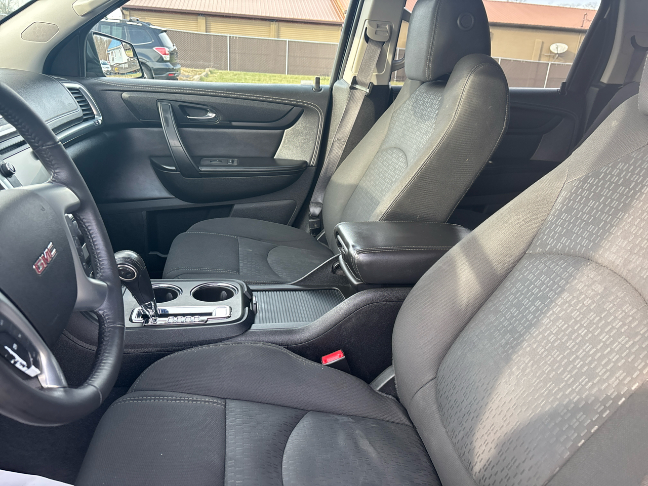 GMC Acadia FWD 4dr SLE1 2014