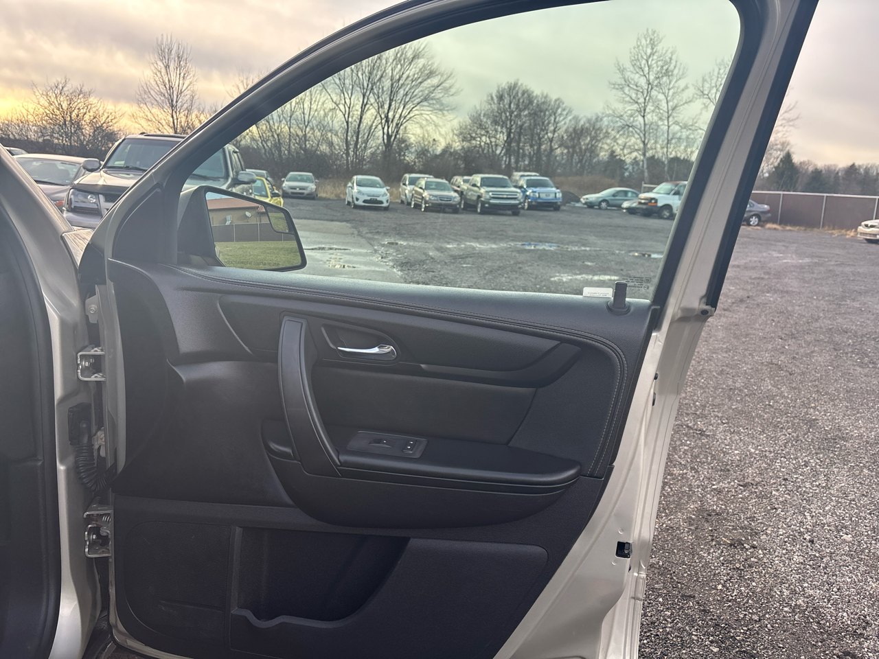 GMC Acadia FWD 4dr SLE1 2014