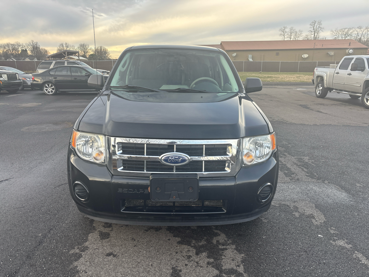 Ford Escape FWD 4dr XLS 2011