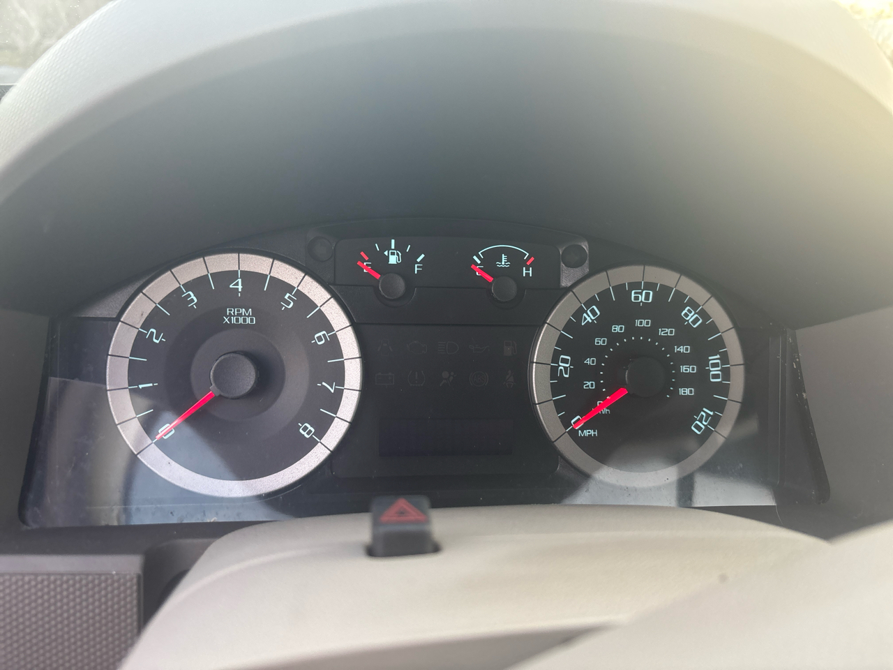 Ford Escape FWD 4dr XLS 2011