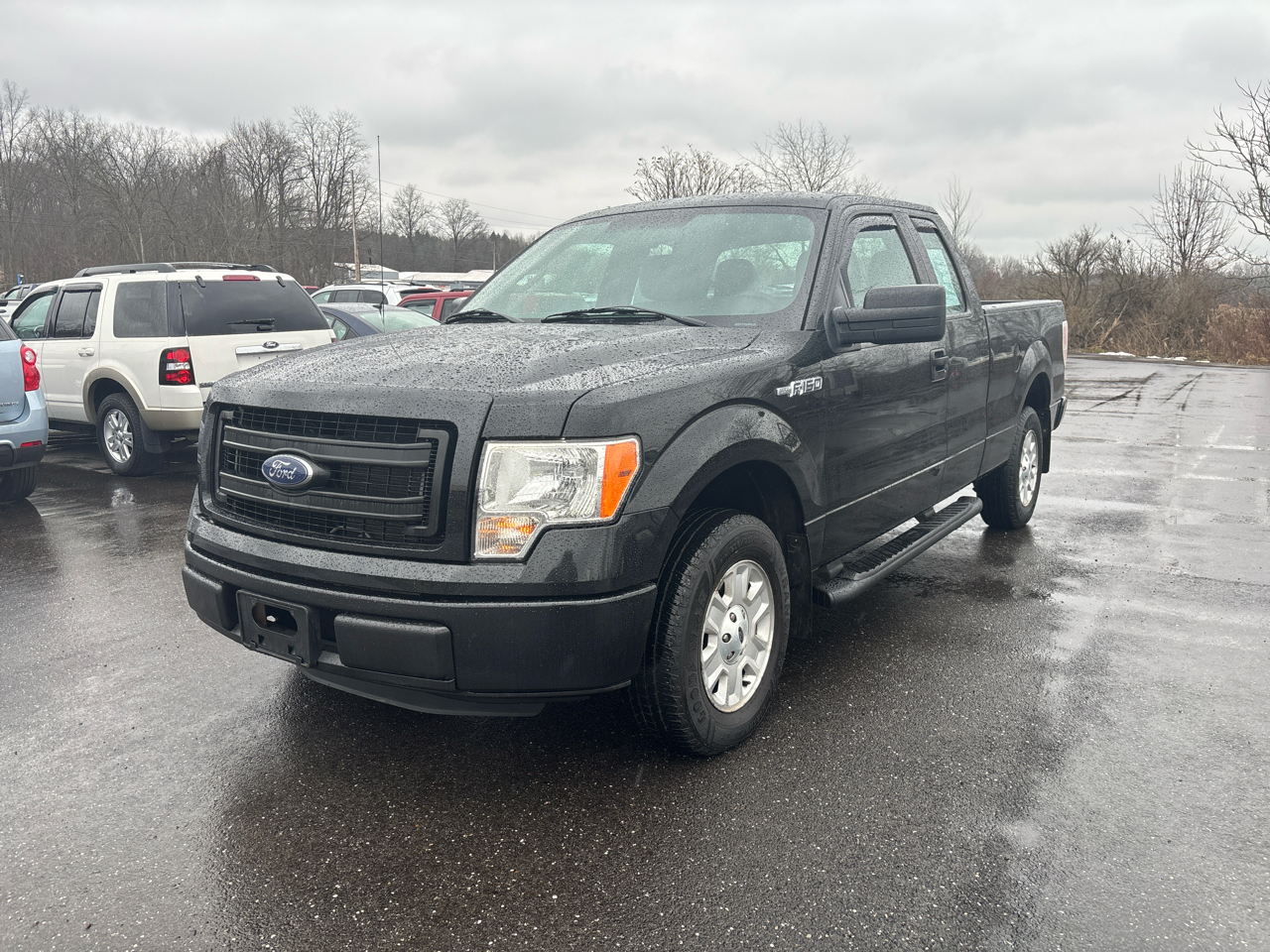 Ford F-150 2WD SuperCab 145" XL 2013